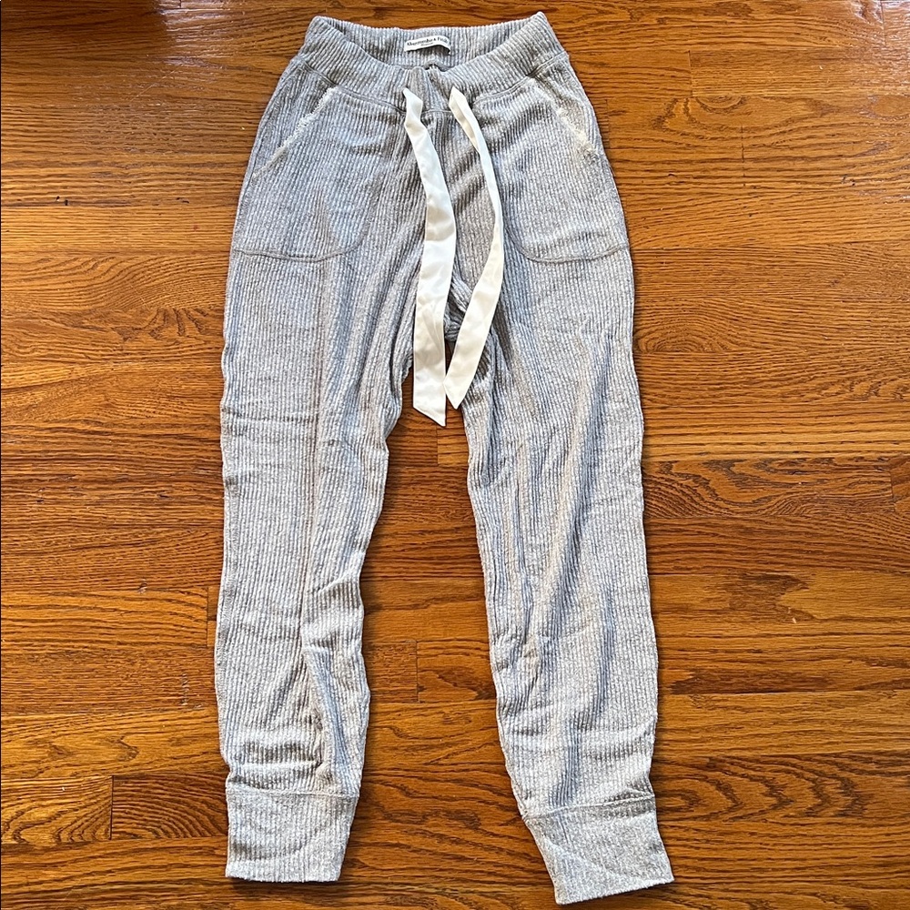 Abercrombie & Fitch Ribbed Pajama Joggers